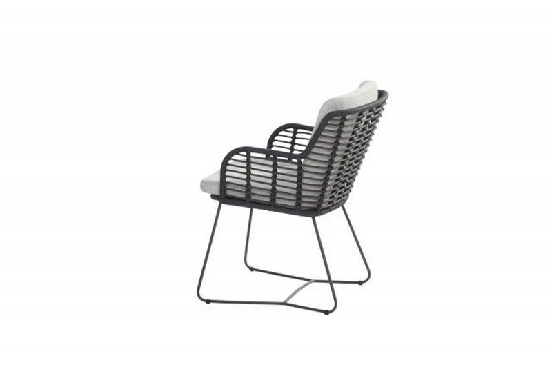 4 Seasons Outdoor Fabrice dining chair Anthracite/Anthracite with 2 cushions